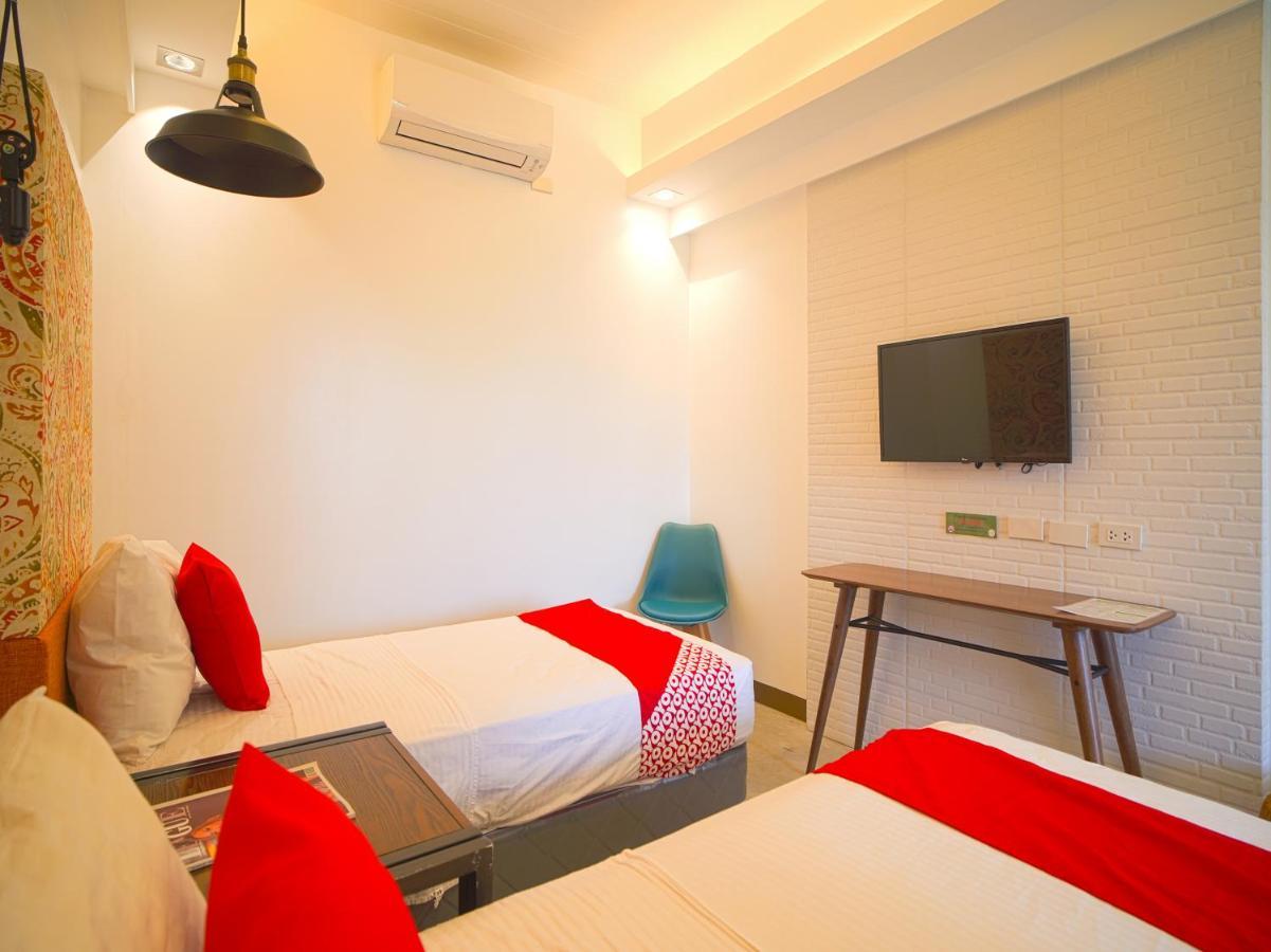 Capital O Oyo 785 The Greenhive Hotel Ibaan Zewnętrze zdjęcie