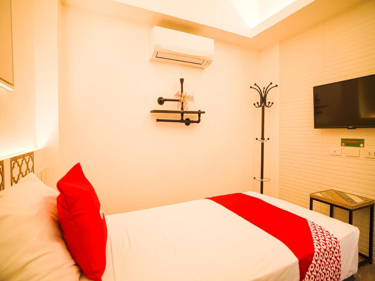 Capital O Oyo 785 The Greenhive Hotel Ibaan Zewnętrze zdjęcie