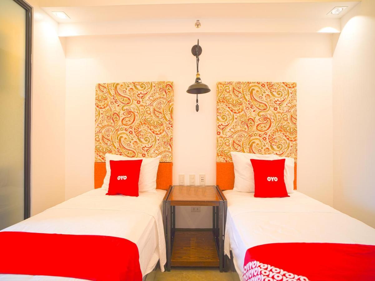 Capital O Oyo 785 The Greenhive Hotel Ibaan Zewnętrze zdjęcie