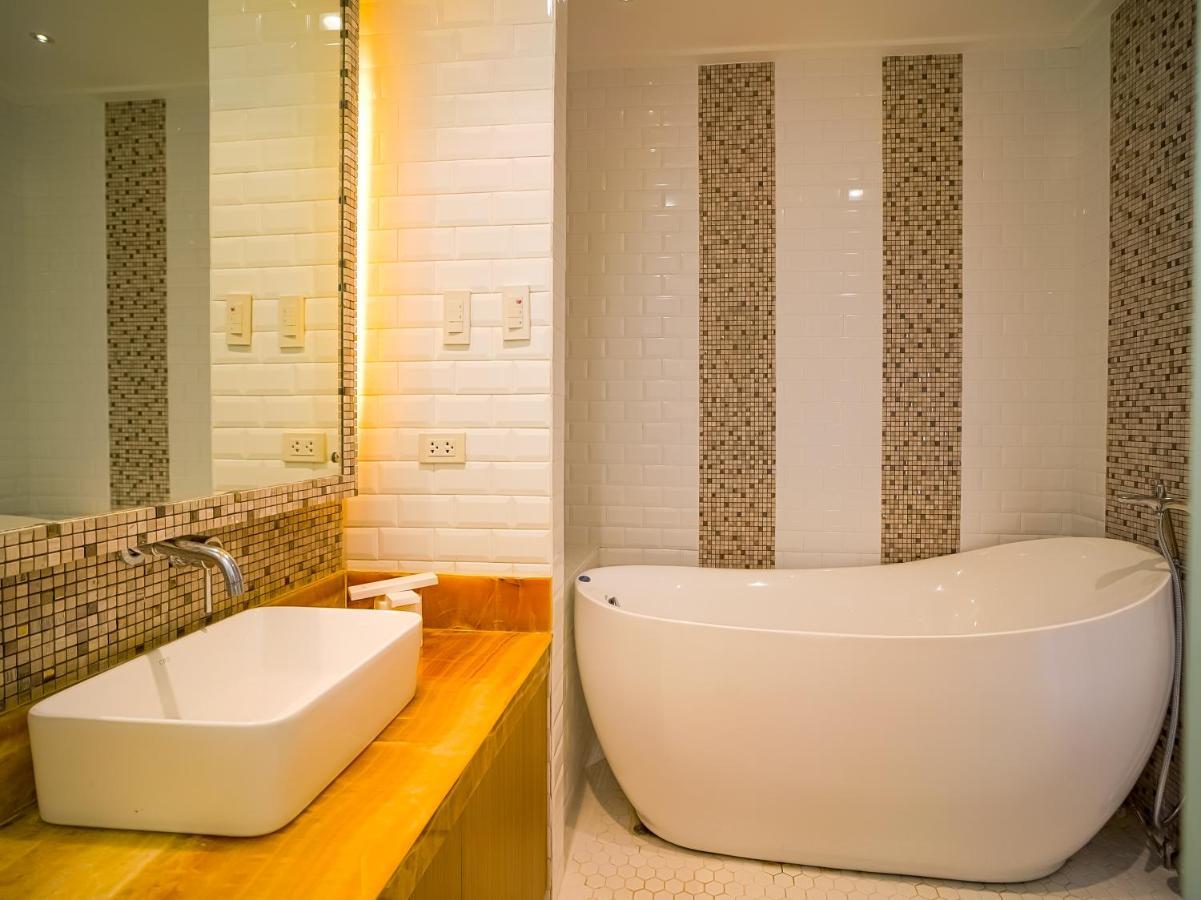 Capital O Oyo 785 The Greenhive Hotel Ibaan Zewnętrze zdjęcie