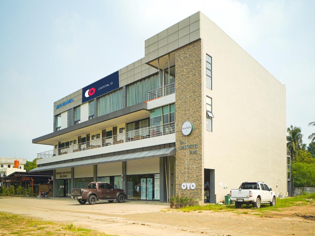Capital O Oyo 785 The Greenhive Hotel Ibaan Zewnętrze zdjęcie